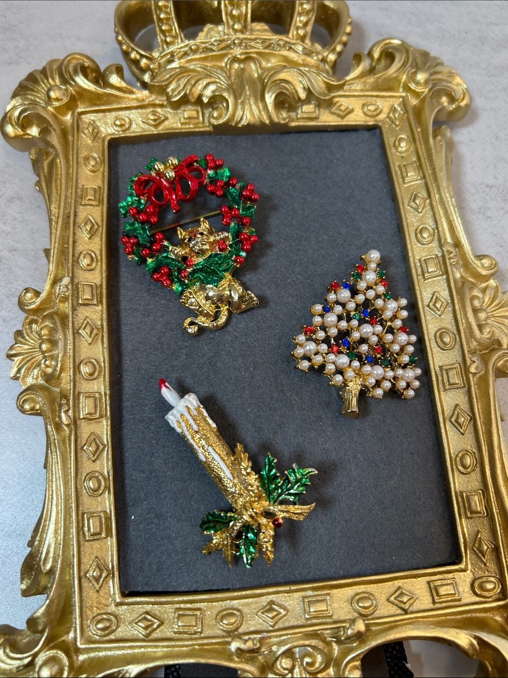 Bundle of Festive Holiday Brooches- Gold, Red, Green, Pearl